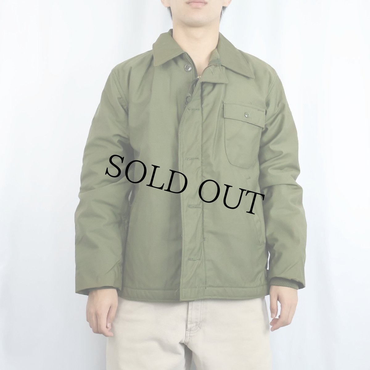 画像2: 70's U.S.NAVY A-2 デッキジャケット DEADSTOCK MEDIUM (2)