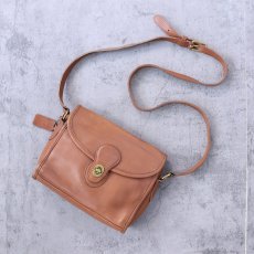 画像1: 90's COACH レザーショルダーバッグ (1)