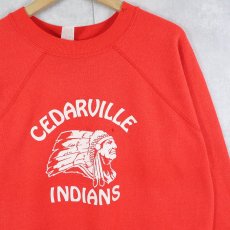 画像1: 80's USA製 "CEDARVILLE INDIANS"  インディアンヘッド プリントラグランスウェット L (1)