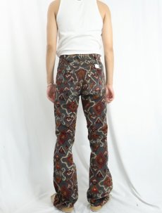画像3: 60〜70's Levi's 総柄 BIGE ブーツカット プリントコーデュロイパンツ W30 (3)