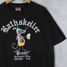 画像1: 90's USA製 "Ratskeller" プリントポケットTシャツ BLACK L (1)