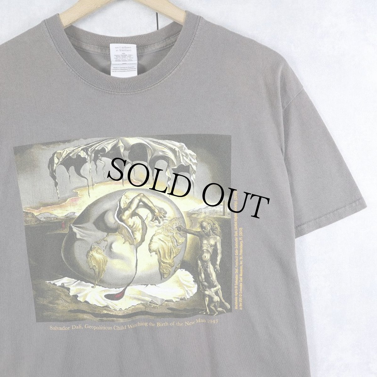 画像1: Salvador Dali "Geopoliticus Child Watching the Birth of the New Man" アートプリントTシャツ M (1)