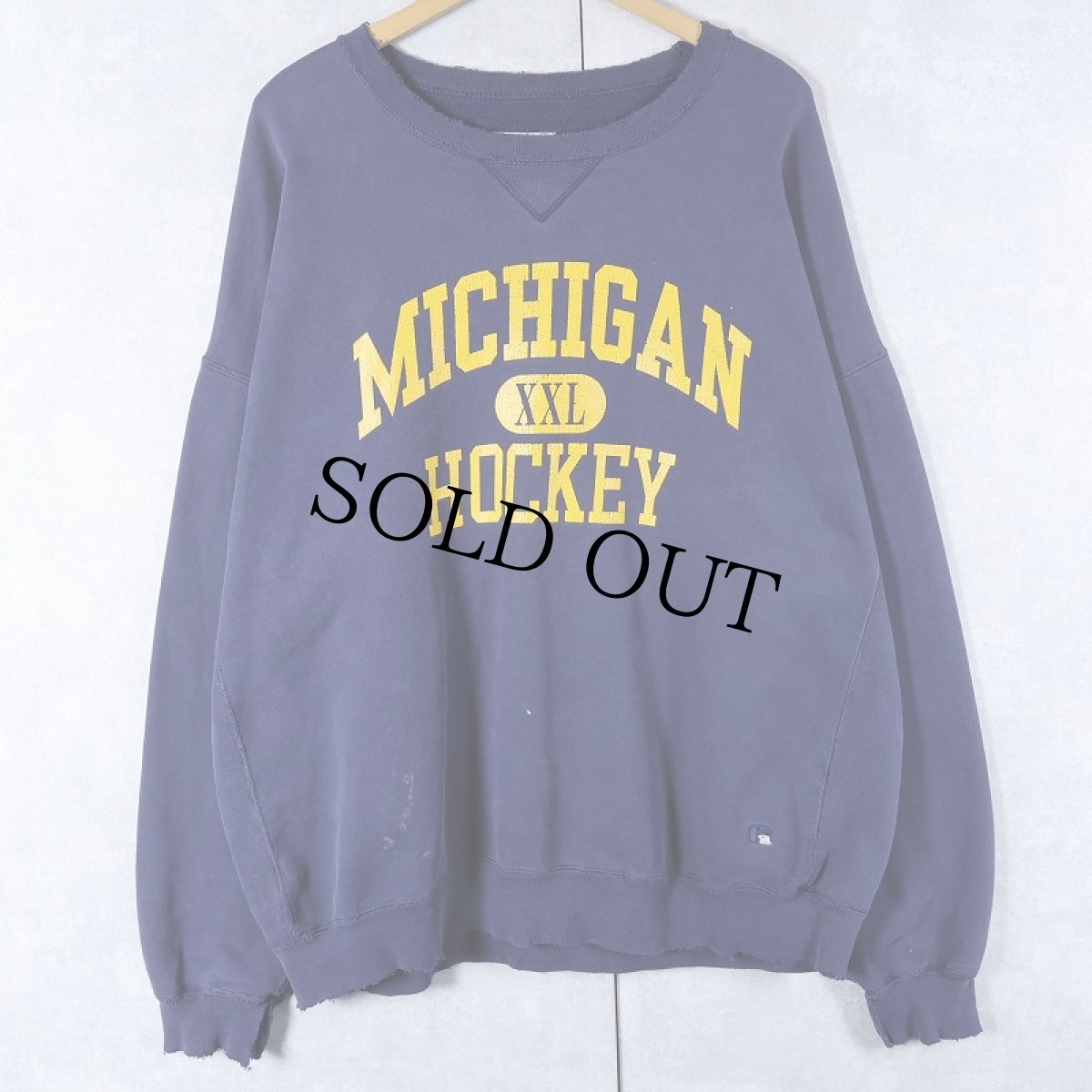 画像1: 90's RUSSELL ATHLETIC USA製 PRO COTTON "MICHIGAN" 前V プリントスウェット NAVY XXL (1)
