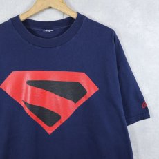 画像1: DC Comics "Superman" キャラクタープリントTシャツ NAVY (1)