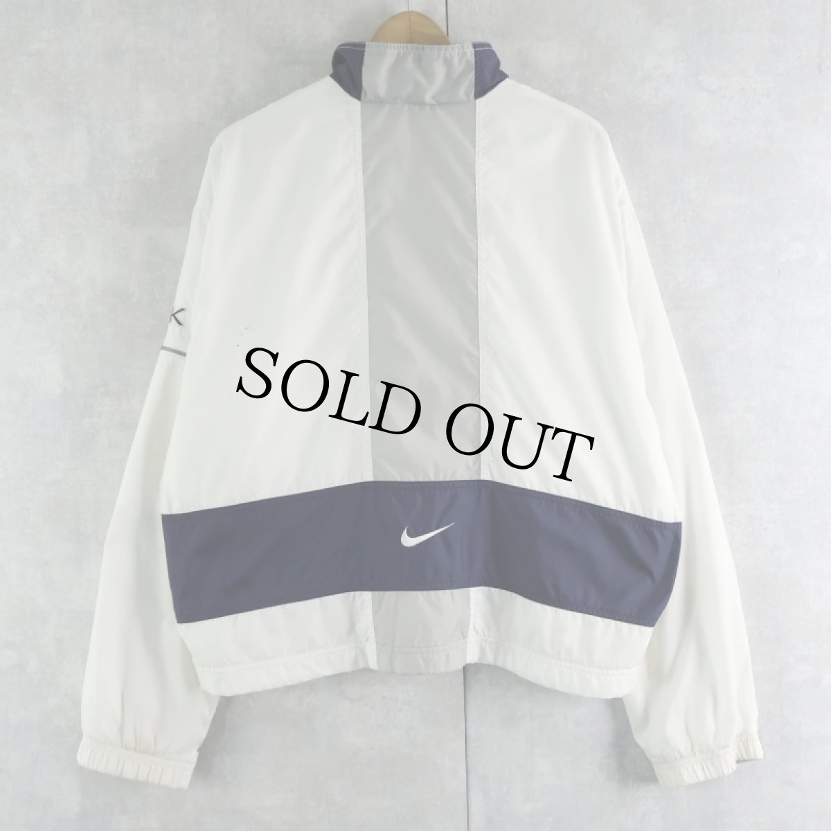 画像2: 90〜2000's NIKE 切り替えデザイン ポリエステルジャケット XL (2)