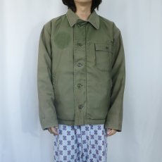 画像2: 80's U.S.NAVY A-2 デッキジャケット LARGE (2)