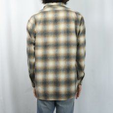 画像3: 70's PENDLETON USA製 オンブレーチェック柄 ウールシャツ L (3)