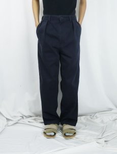 画像2: POLO Ralph Lauren "POLO CHINO" 2タック コットンチノトラウザーズ NAVY W35 (2)