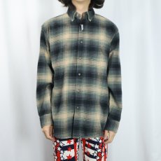 画像2: PENDLETON "MASON" オンブレーチェック柄 コットンボタンダウンシャツ M (2)
