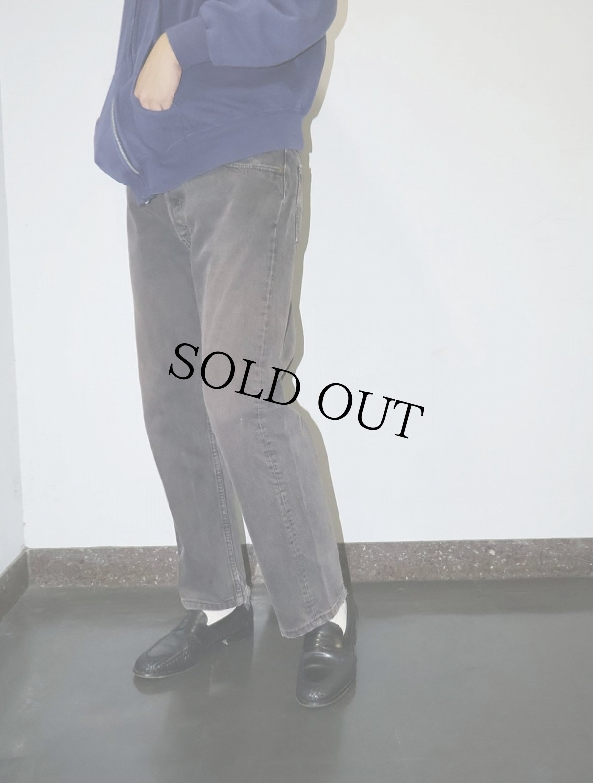 画像1: 90's Levi's 501 USA製 "サルファブラック" ブラックデニムパンツ W31 (1)