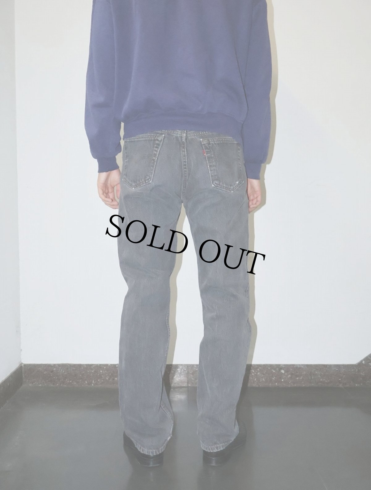 画像3: 90's Levi's 501 USA製 先染め ブラックデニムパンツ W32 (3)