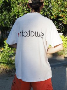 画像1: 90's swatch 時計ブランドロゴプリントTシャツ (1)
