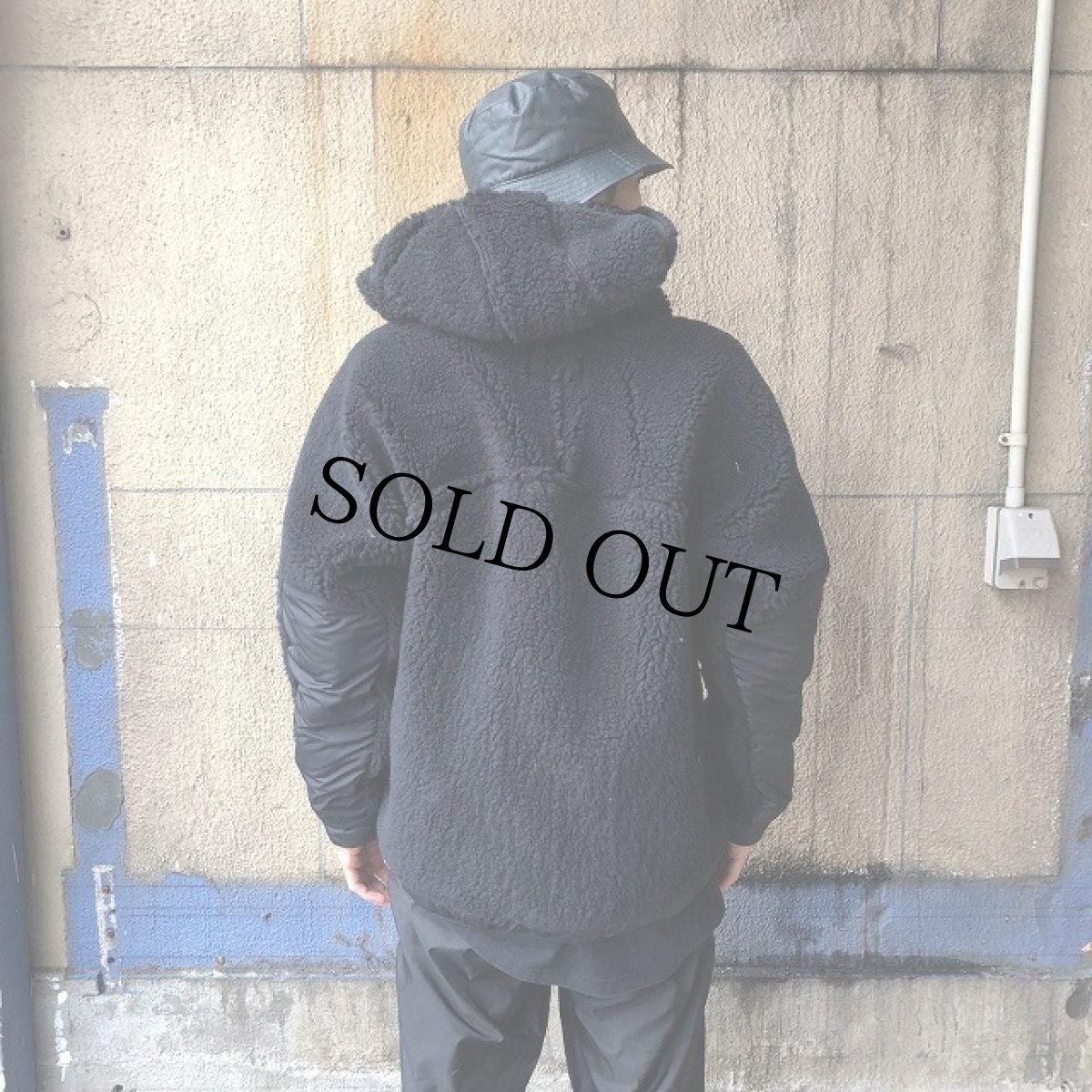 画像5: COMFY OUTDOOR GARMENT "RABBIT HOODIE" BLACK×BLACK 【M】 (5)