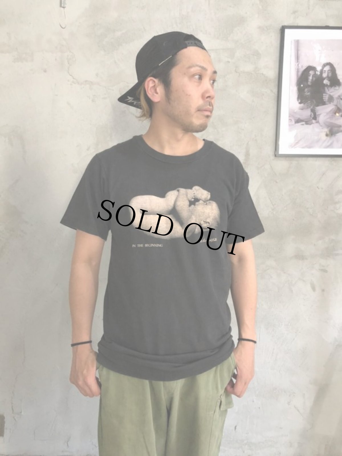 画像2: 90's Larry Labonte USA製 "IN THE BEGINNING" Art T-shirt (2)