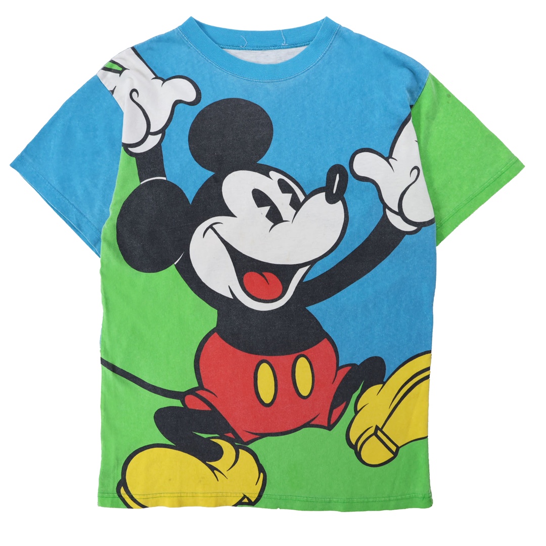 CHARACTERT-SHIRT