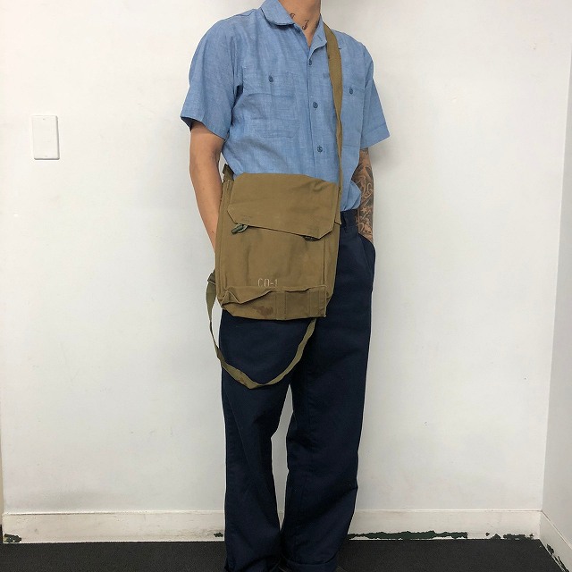 チェコ軍 ミリタリー ショルダーバッグ 鞄 | ビンテージ古着屋Feeet 通販 名古屋 大須 メンズ