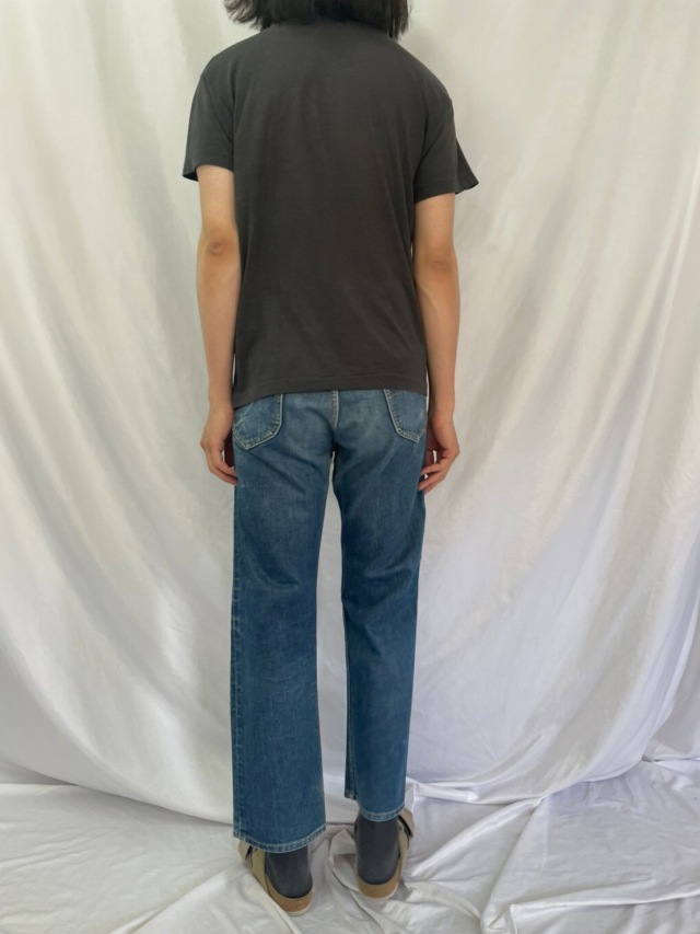 25mr04j1.jpg