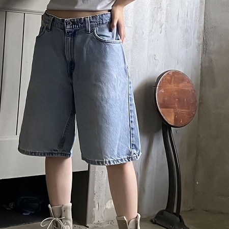 LEVI'S silvertab baggy ハーフパンツ