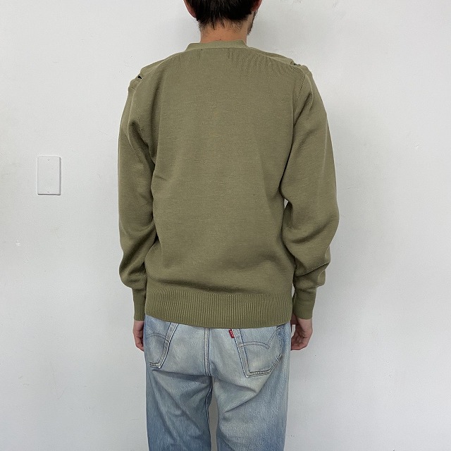 【SALE】 70's BRITISH ARMY Vneck Knit Sweater