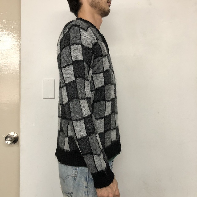 【SALE】 格子柄 Vネック シャギーニットセーター