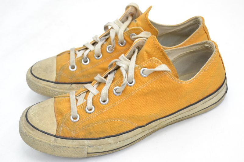 chuck taylor vintage converse