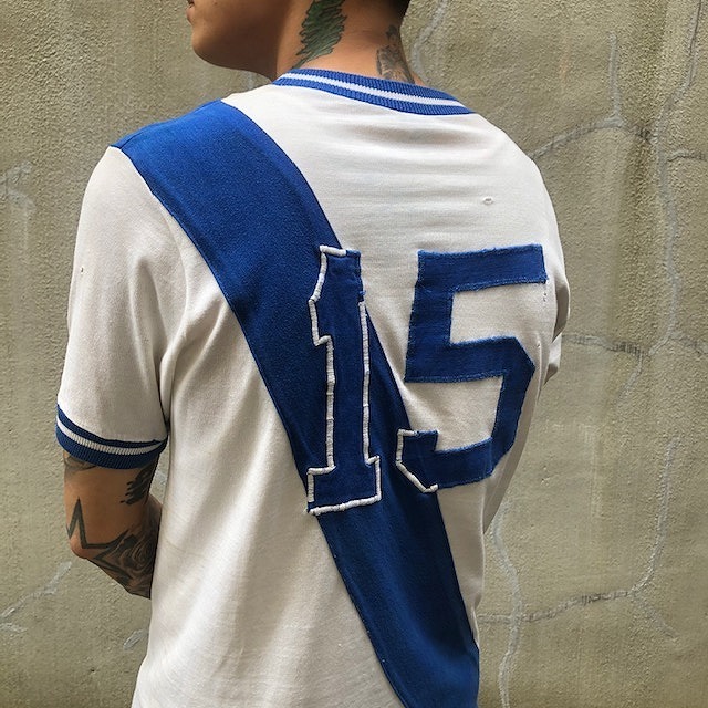 Sale Vintage Casa Do Esportista パッチ付きナンバリングレーヨンtシャツ 50年代 60年代 40年代 ボーダー タスキ ビンテージ古着屋feeet 通販 名古屋 大須 メンズ Sale Vintage Casa Do Esportista パッチ付きナンバリングレーヨンtシャツ 50年代 60年代 40年代 ボーダー タスキ ビンテージ古着屋feeet 通販 名古屋 大須 メンズ