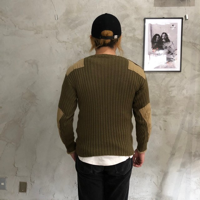 brown command sweater