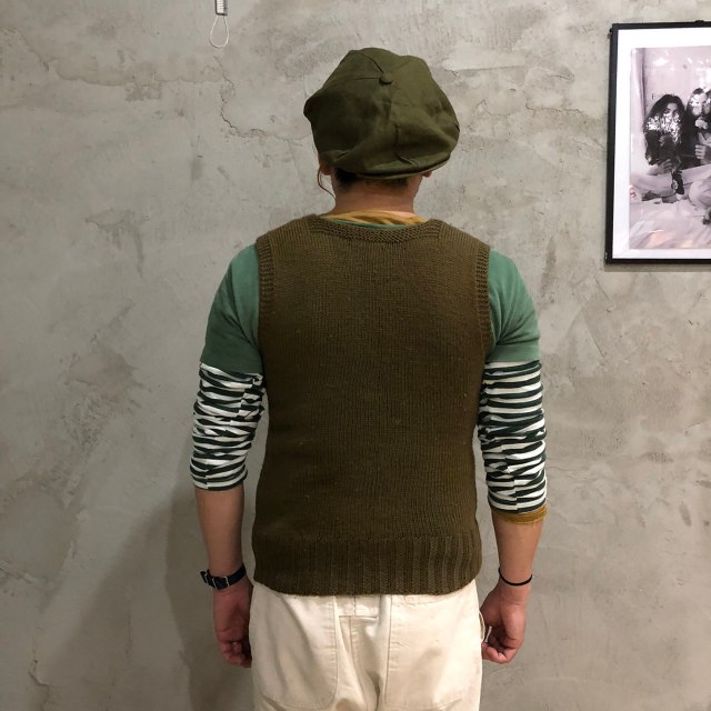 SALE】 40's AMERICAN RED CROSS Wool Knit Vest 40年代 ミリタリー アメリカンレッドクロス ウールニット ベスト| ビンテージ古着屋Feeet 通販 名古屋 大須 メンズ SALE】 40's AMERICAN RED CROSS Wool Knit Vest 40年代 ミリタリー アメリカンレッドクロス ウールニット ベスト| ビンテージ古着屋Feeet 通販 名古屋 大須 メンズ